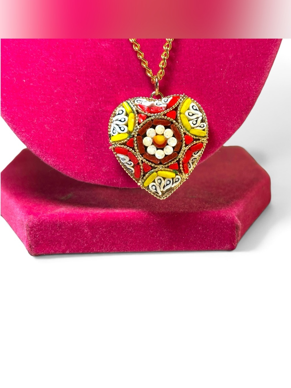 Vintage 1960s Italian Micro Mosaic Heart Pendant Necklace 20"